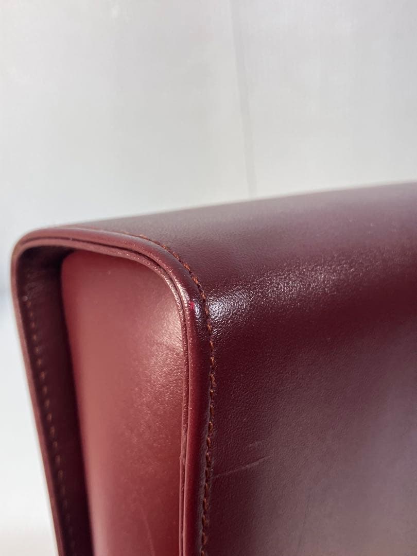 美品！【Cartier】マストライン レザー クラッチ、セカンドバッグ ボルドー