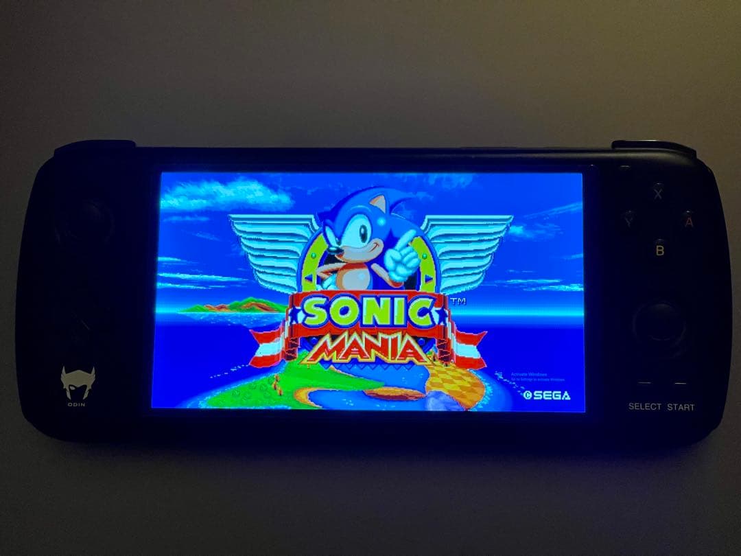 AYN Odin Pro (初代) 8GB RAM / 256GB モデル