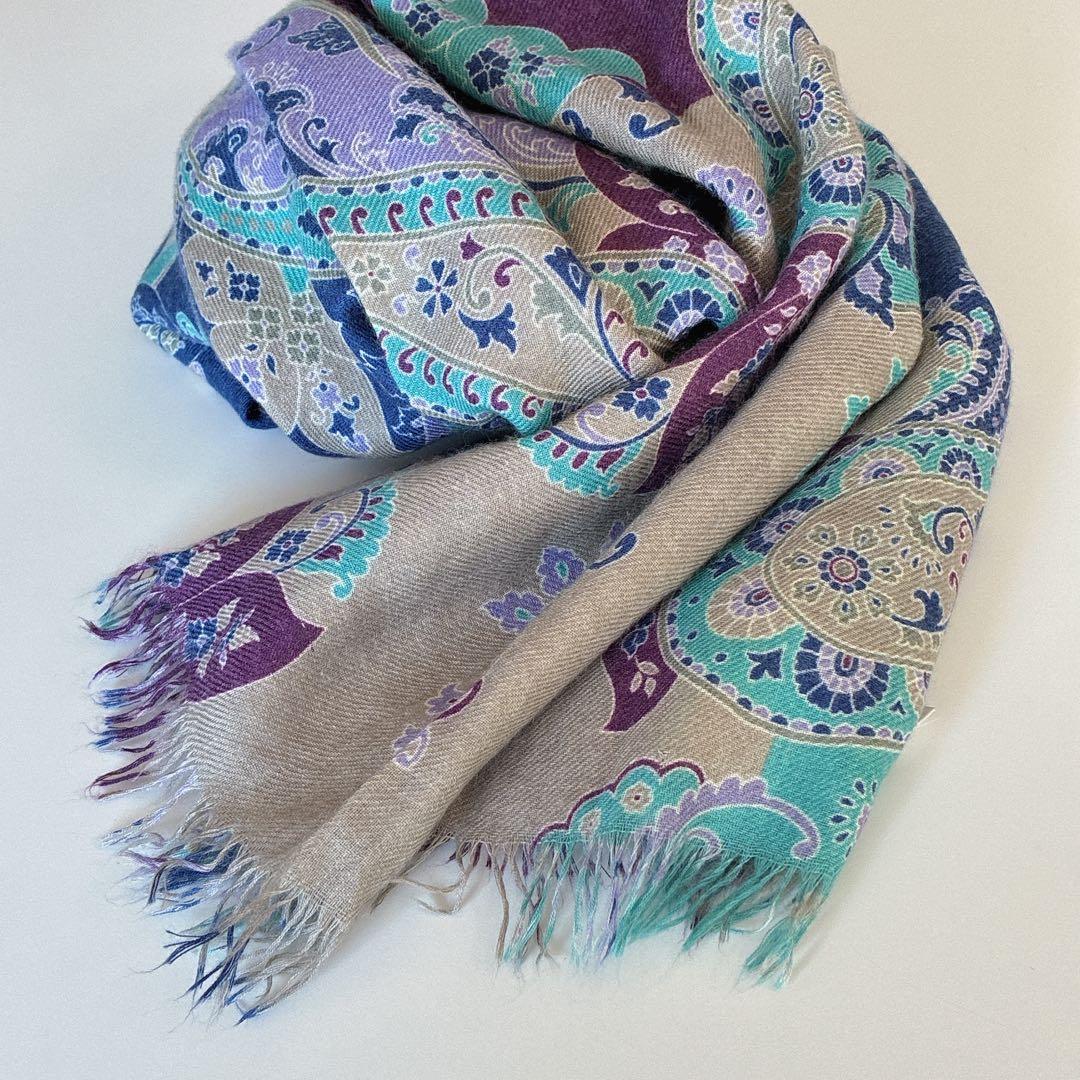 JOHNSTONS OF ELGIN ペイズリー柄ストール