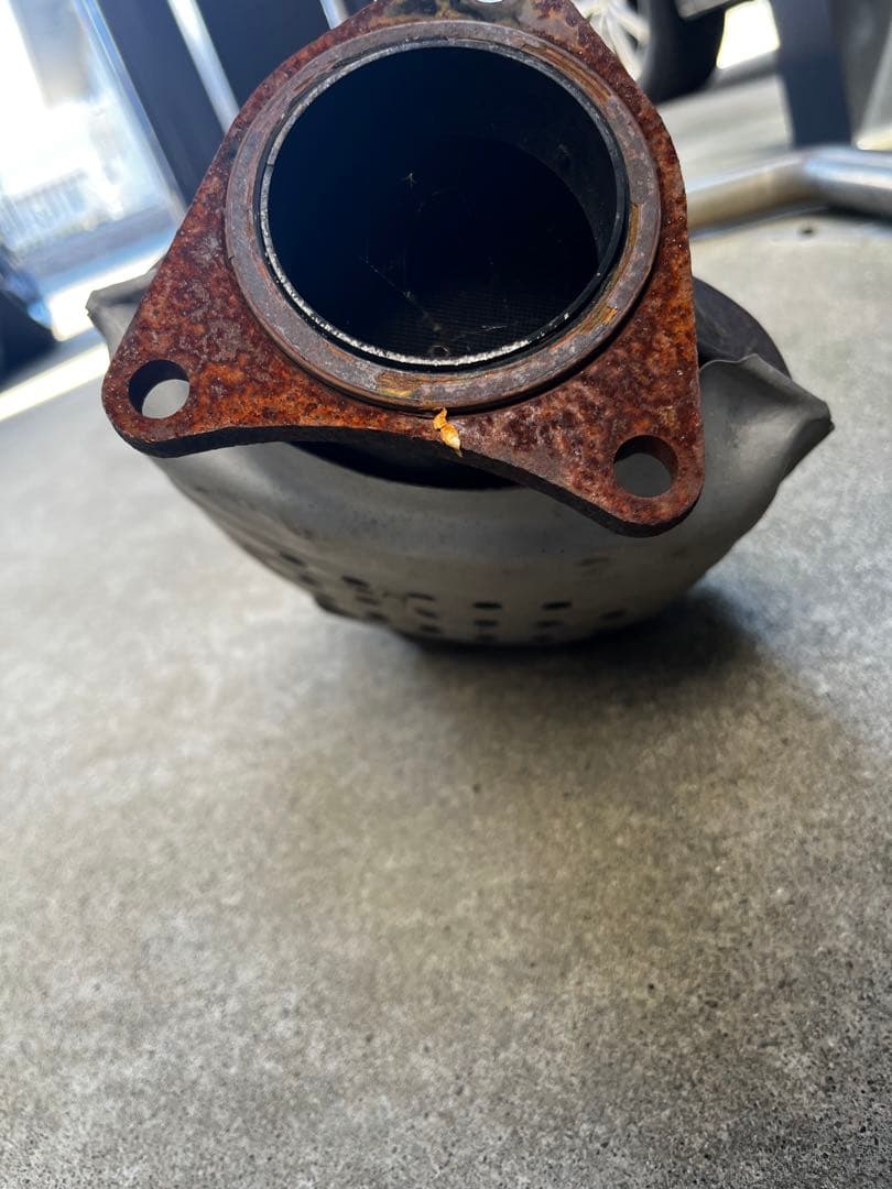 20セルシオ後期　マフラー