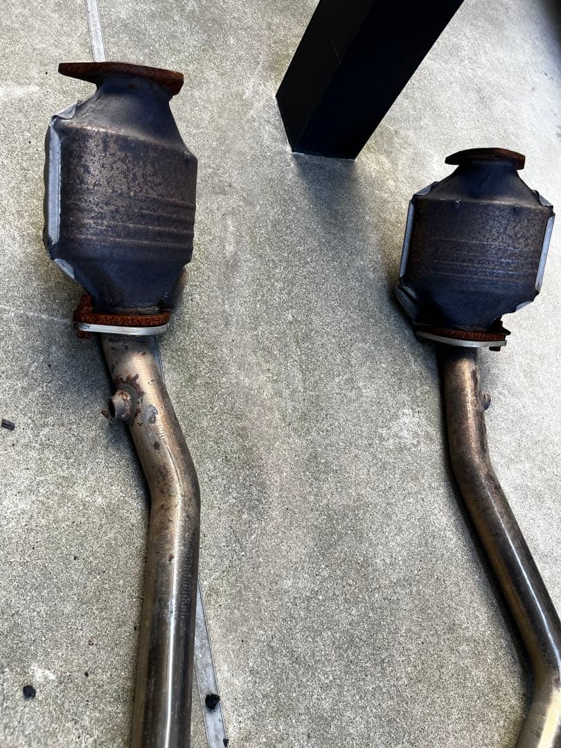 20セルシオ後期　マフラー