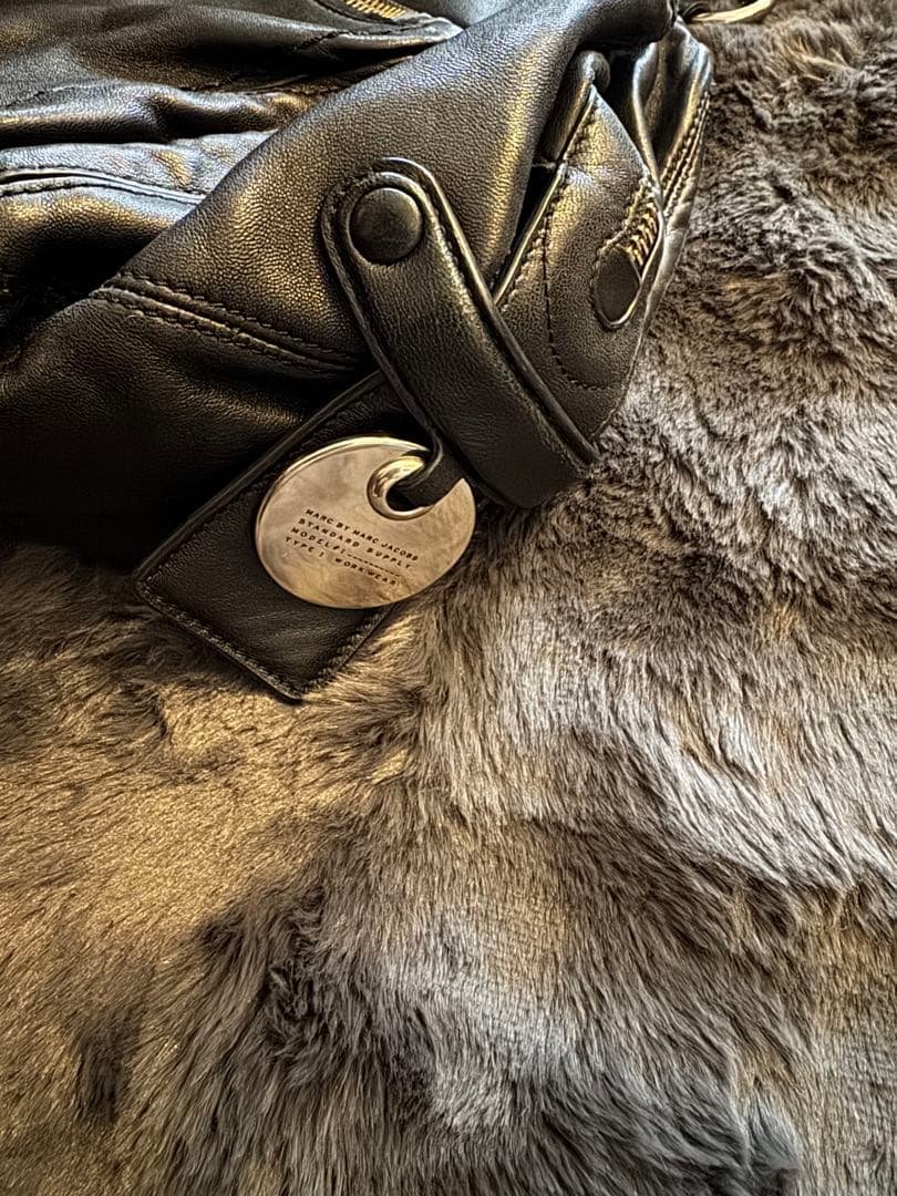 マークバイマークジェイコブス黒 レザー ショルダーバッグ