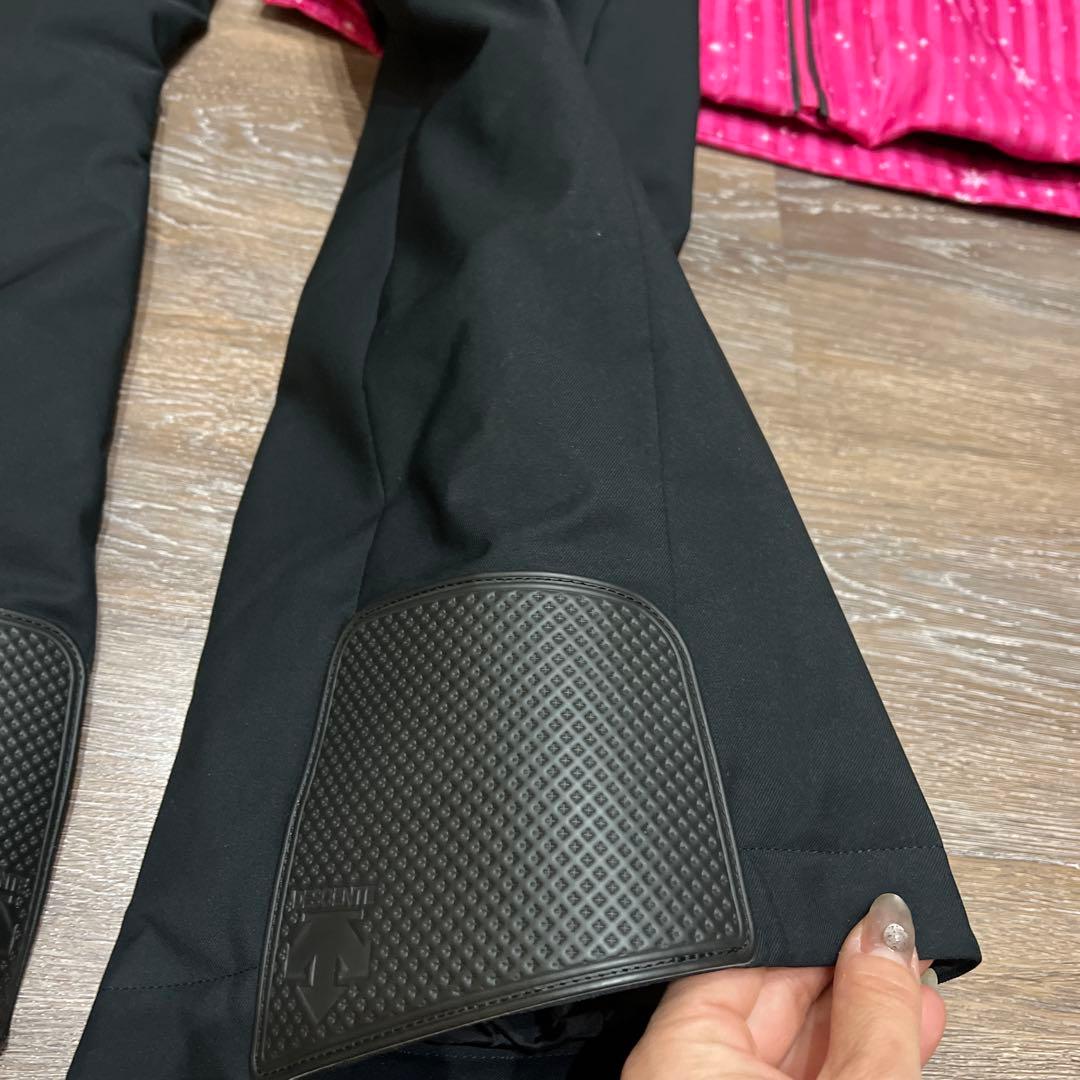 デサント 160 M美品　スキーウェア　レディース　女性　セットアップ