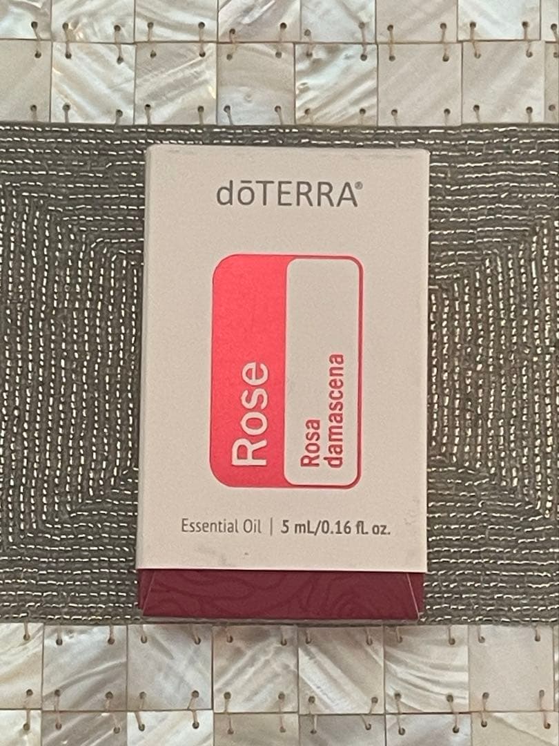 【新品未開封】ドテラ　doTERRA Rose ローズ　エッセンシャルオイル