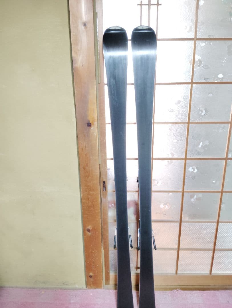 Atomic ST7 スキー板