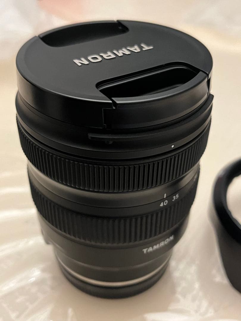 極美品TAMRON 20-40mm F/2.8 Di III VXDズームレンズ