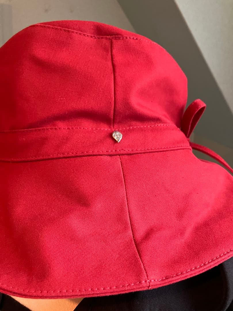 もこもこさま！ヘレンカミンスキー　コットンハット赤いヘレンスキーハット