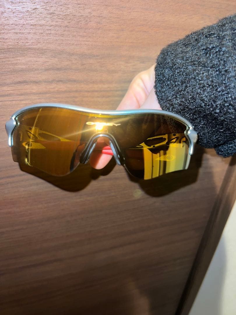 Oakley スポーツサングラス