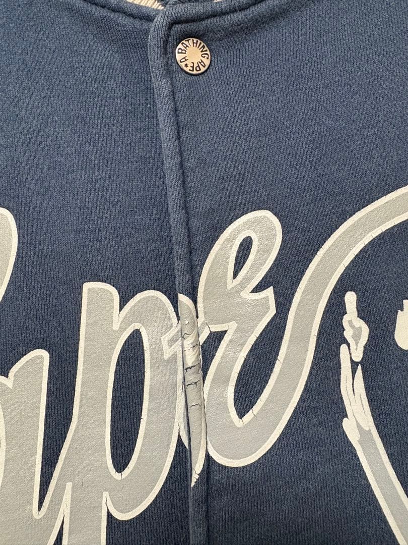 と*ち様 A BATHING APE スタジャン M