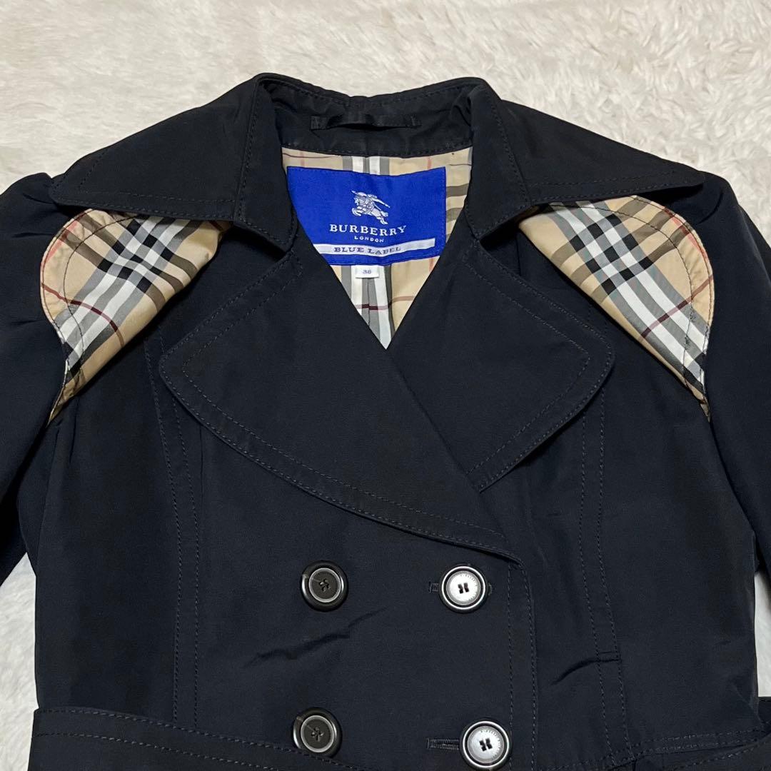 美品　バーバリー　ブルーレーベル　トレンチコート　ノバチェック　ベルト　黒　M