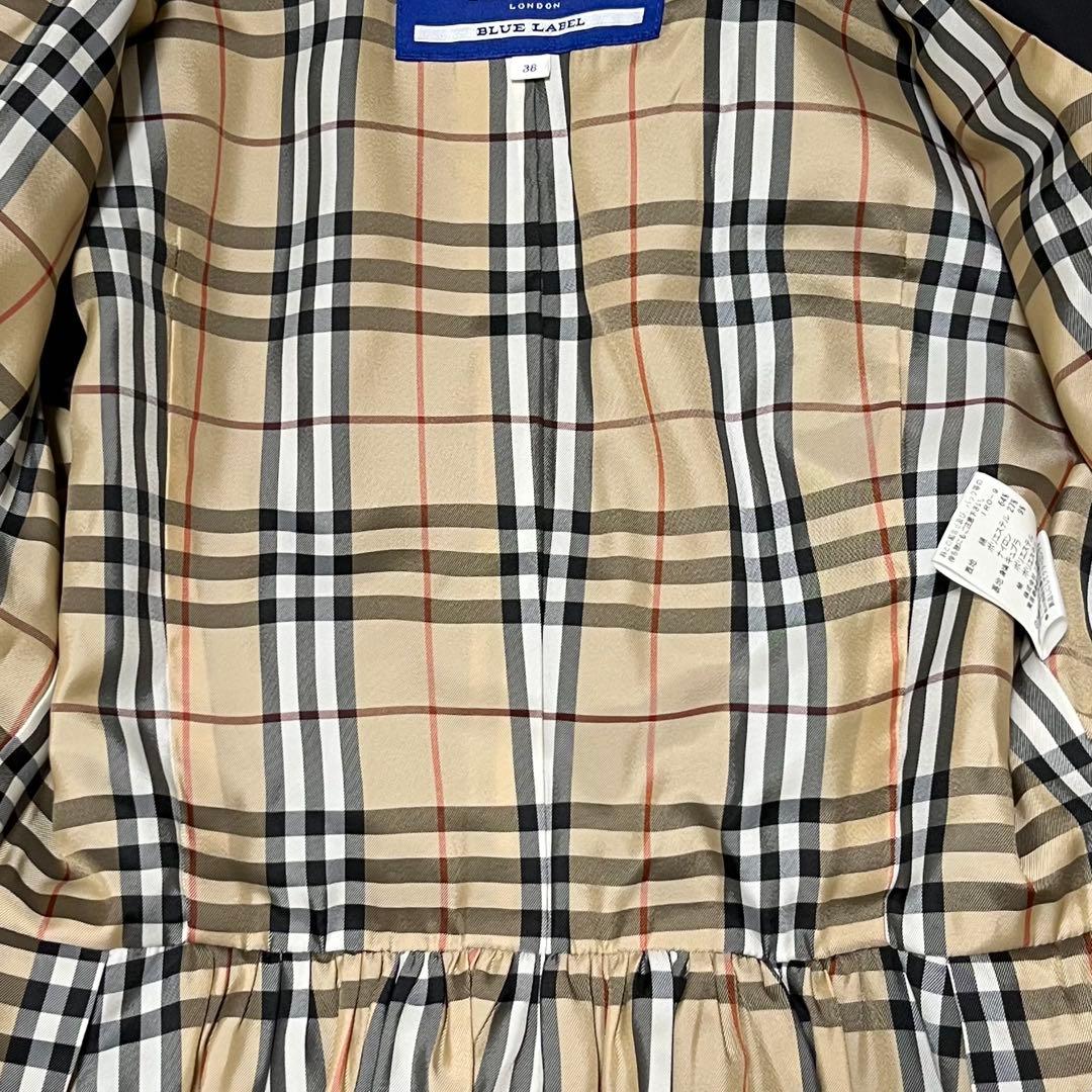 美品　バーバリー　ブルーレーベル　トレンチコート　ノバチェック　ベルト　黒　M