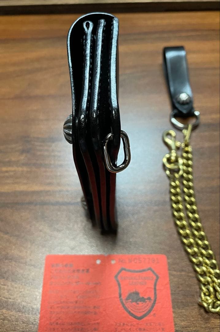 牛革本革コンパクトトラッカーウォレット