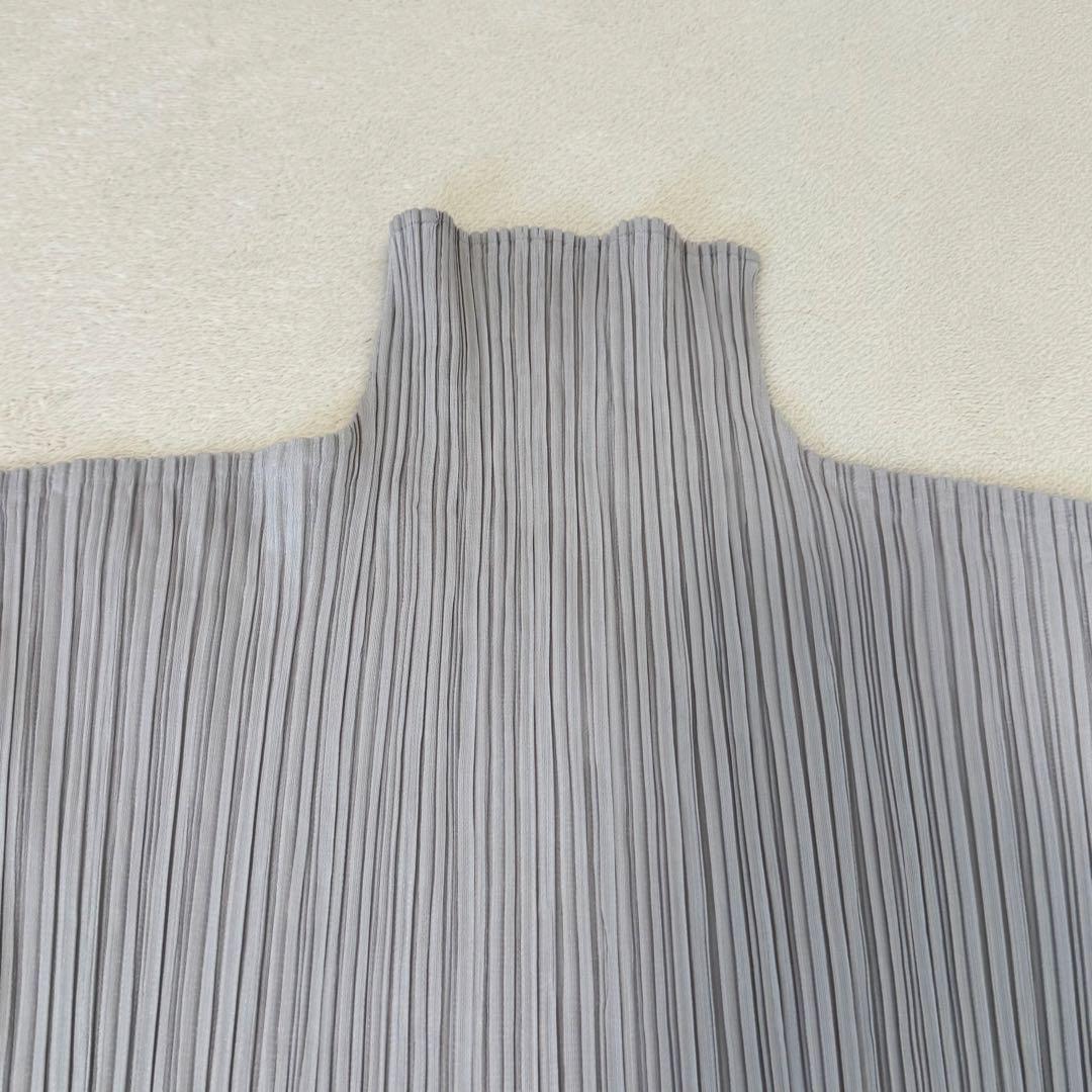 ISSEY MIYAKE プリーツ　長袖　ハイネック　グレー　オーバーサイズ
