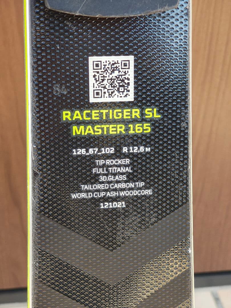 Völkl Racetiger SL Master(2023モデル)