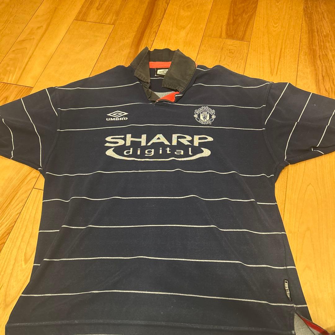 Umbro マンチェスターユナイテッドLサイズ