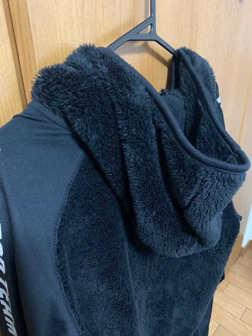 【M】Luz Top Team トップチーム　フリースパーカー　ルースイソンブラ