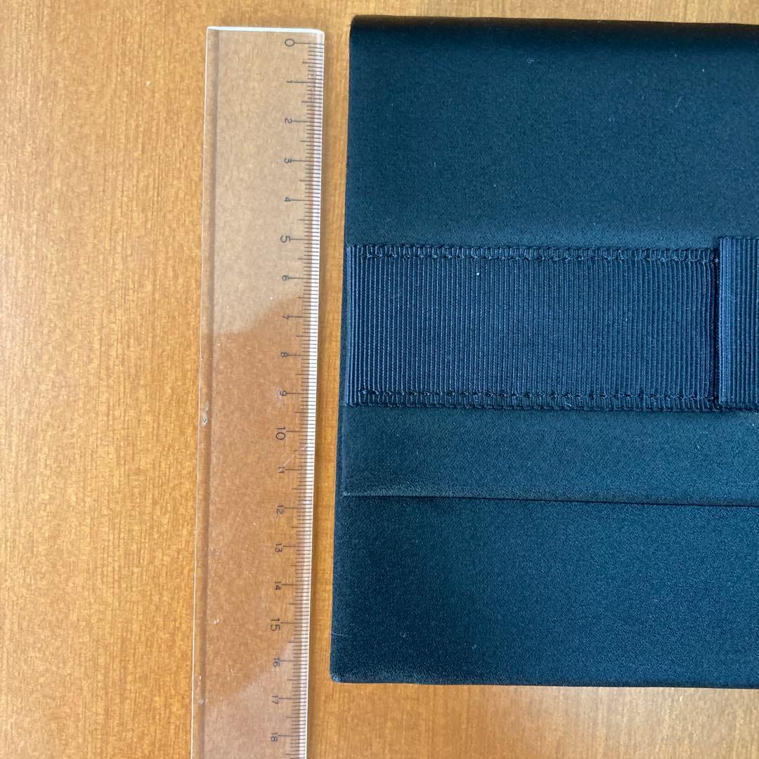 イヴ・サンローラン クラッチバック 匿名配送