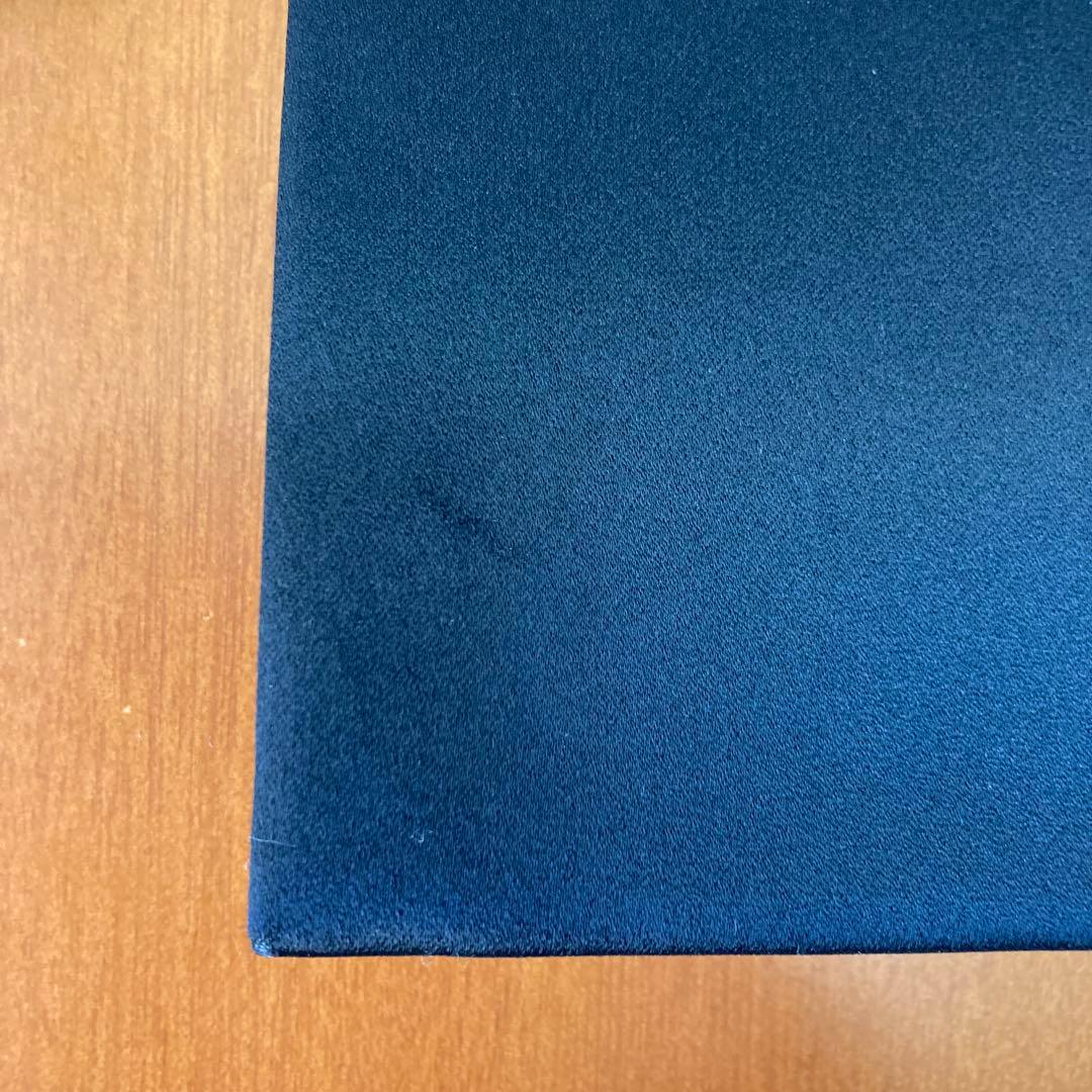 イヴ・サンローラン クラッチバック 匿名配送