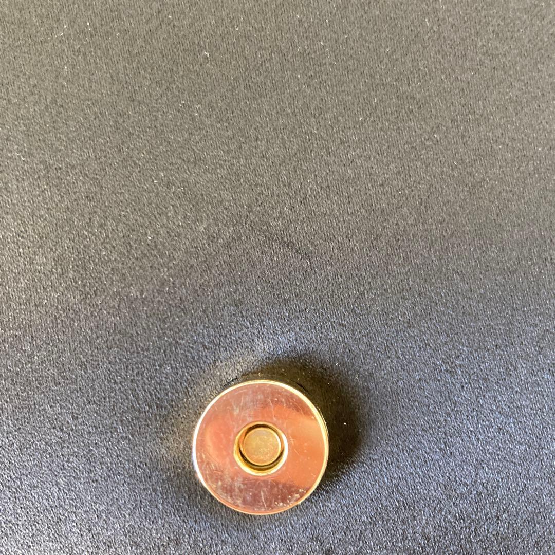 イヴ・サンローラン クラッチバック 匿名配送