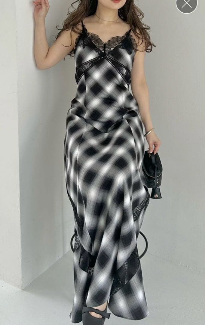 初売りセール！FRAY I.Dレーストリムスリップワンピース　ほぼ新品　本日限定