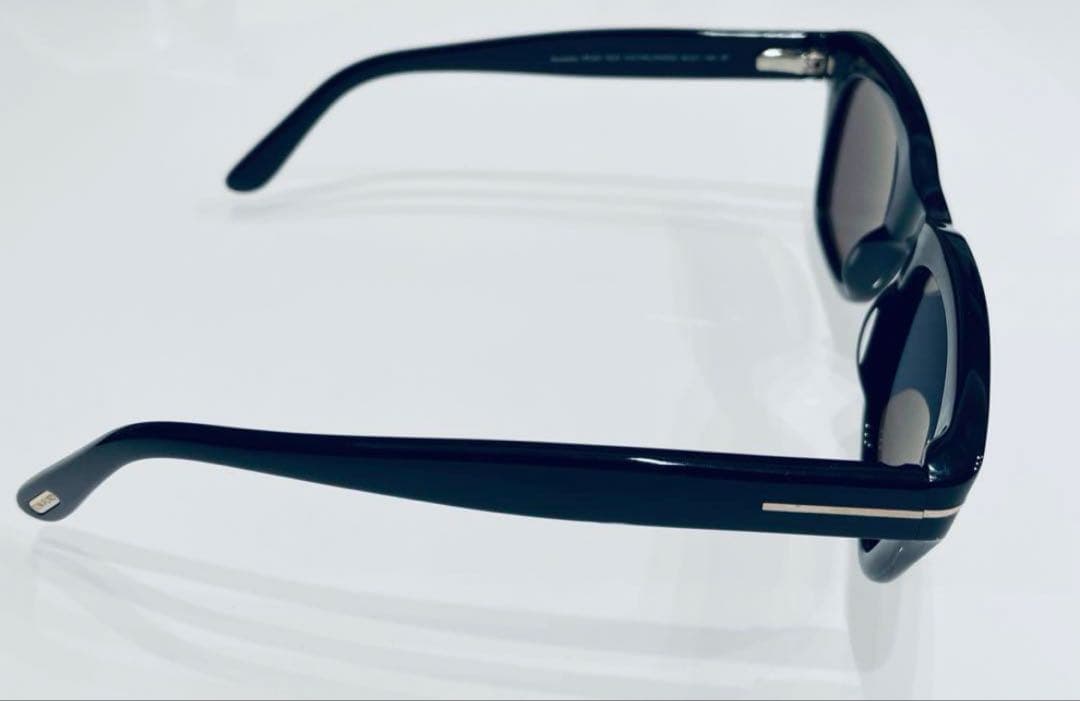 偏光！TOM FORD 国内正規品 トムフォード サングラス FT0237