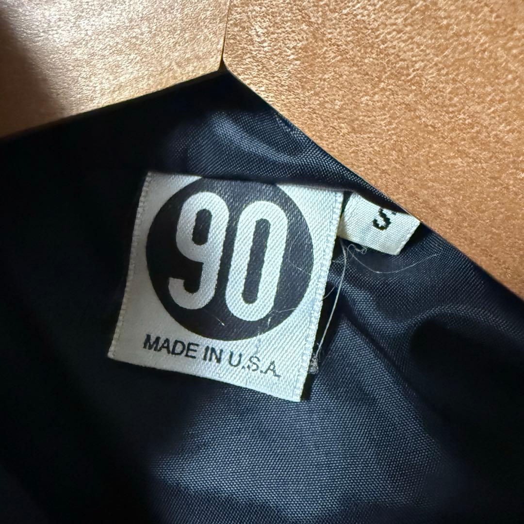 90 USA製 ナイロンアノラック ブラウン ストリート 刺繍 Sサイズ