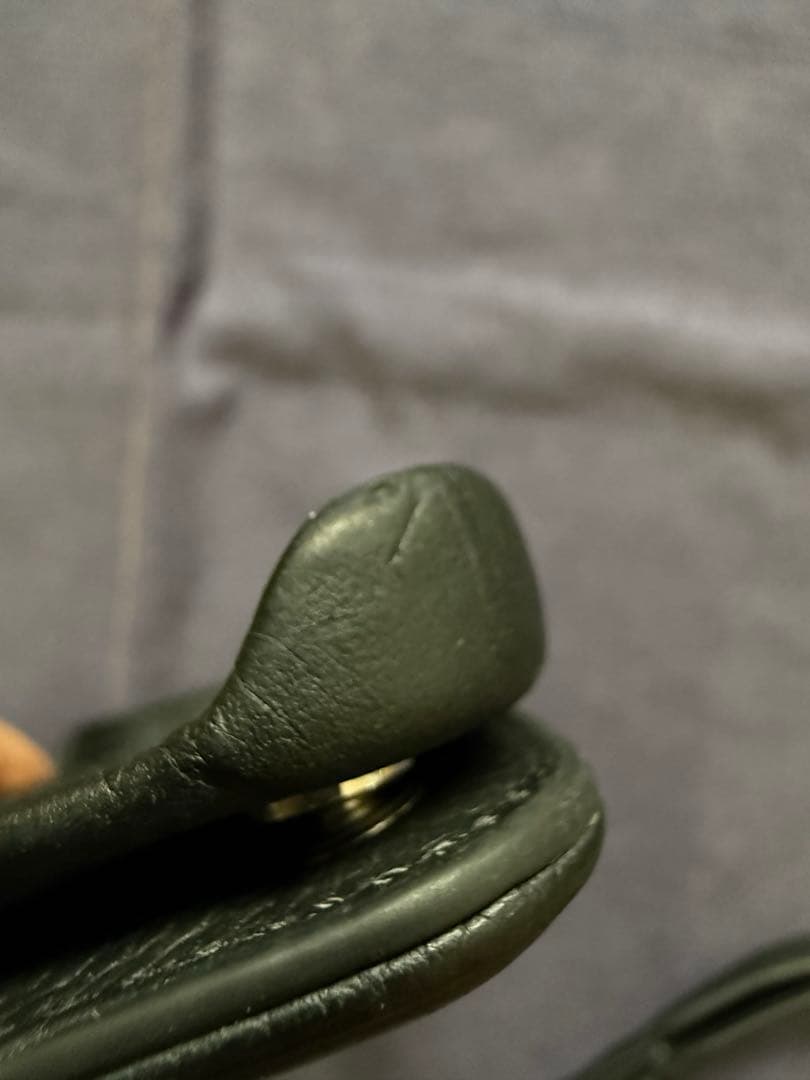 DEMIU BALLON CINQ iPhone15Pro ストラップ付