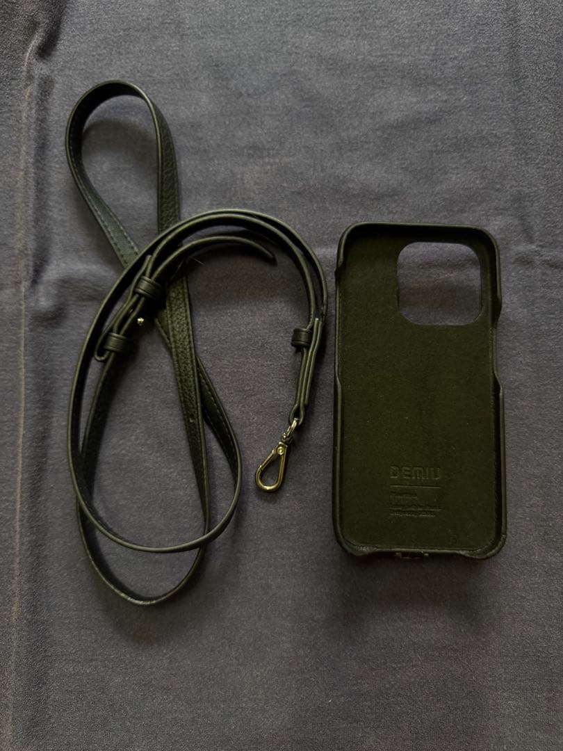 DEMIU BALLON CINQ iPhone15Pro ストラップ付