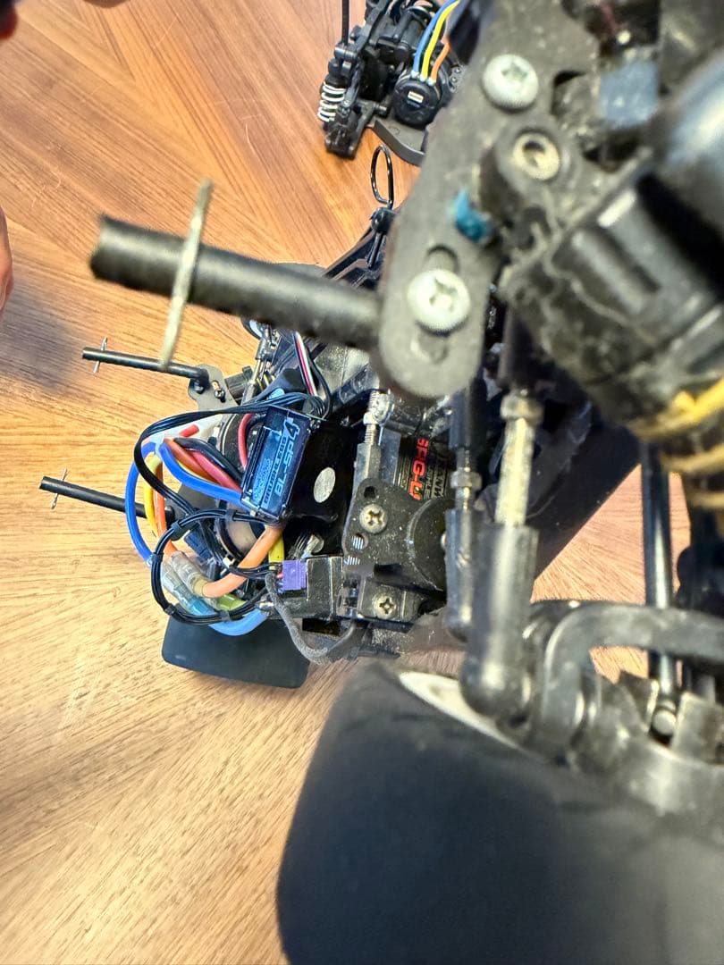 タミヤ　サンワ　ヨコモ　ラジコン