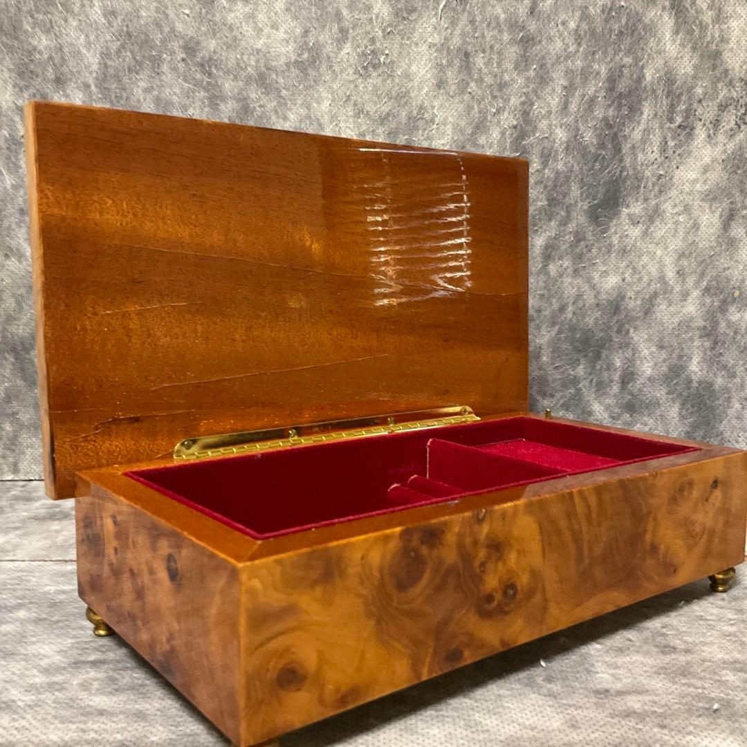 アンティーク　ジュエリーボックス　オルゴール付き