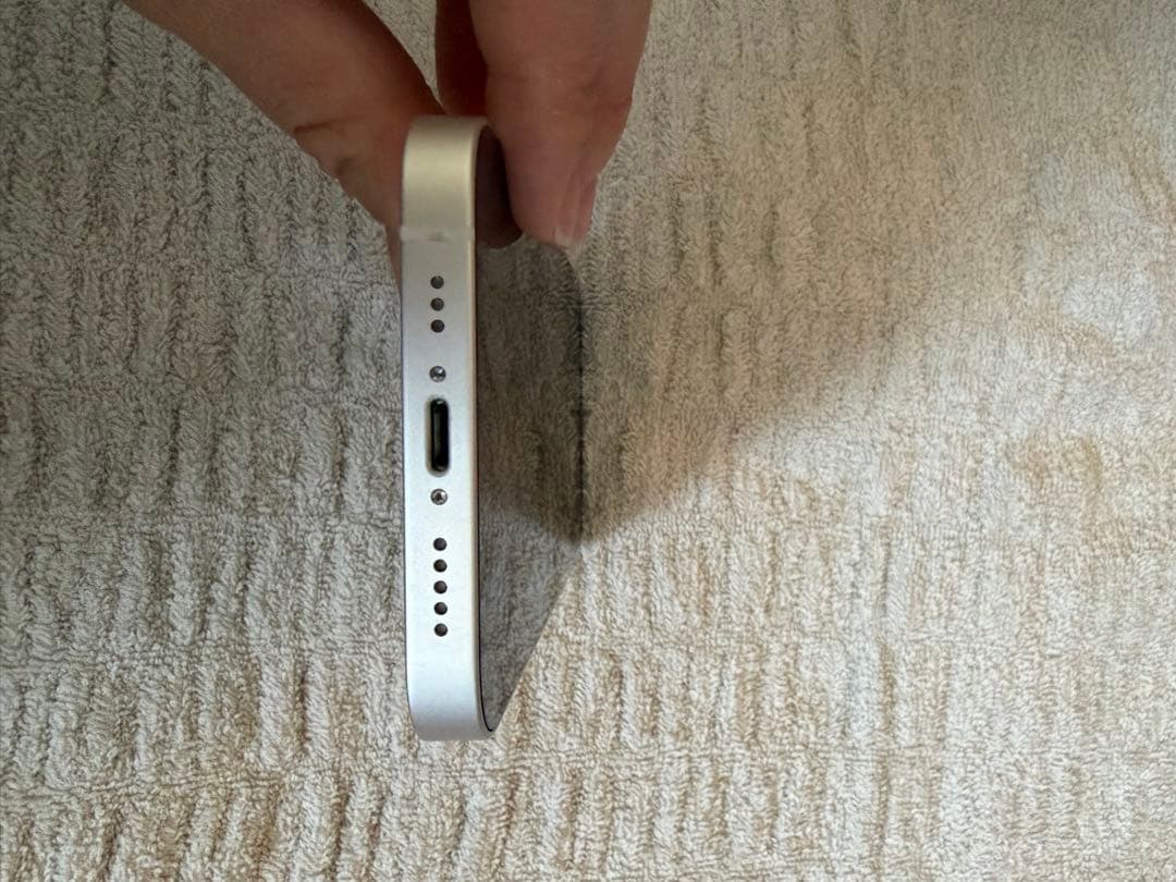 Apple iPhone 14 ホワイト 本体