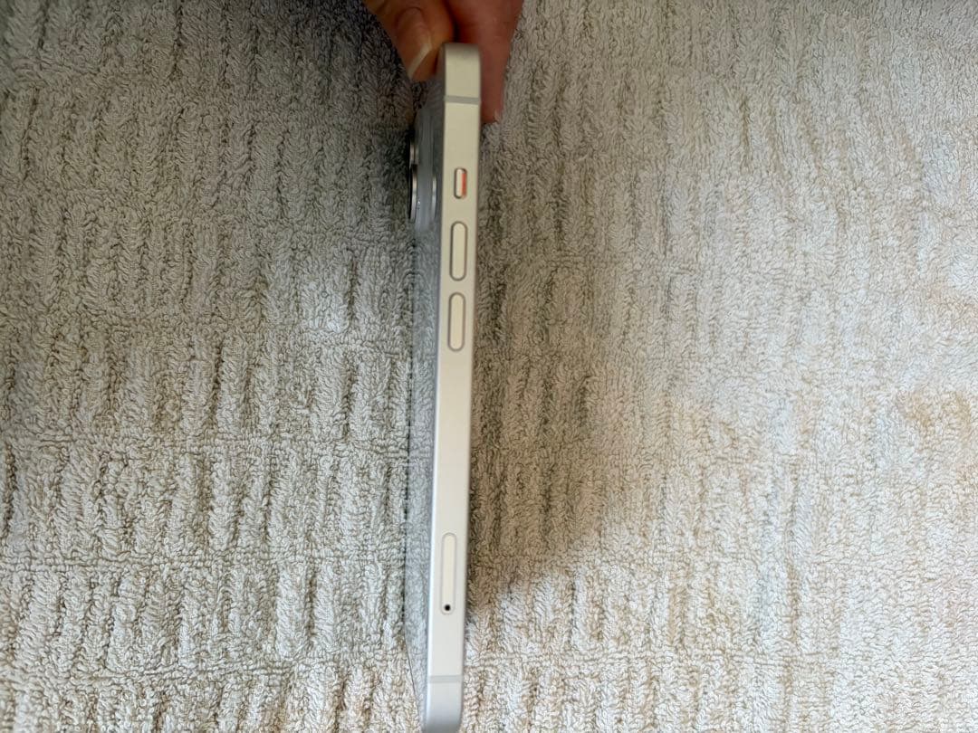 Apple iPhone 14 ホワイト 本体