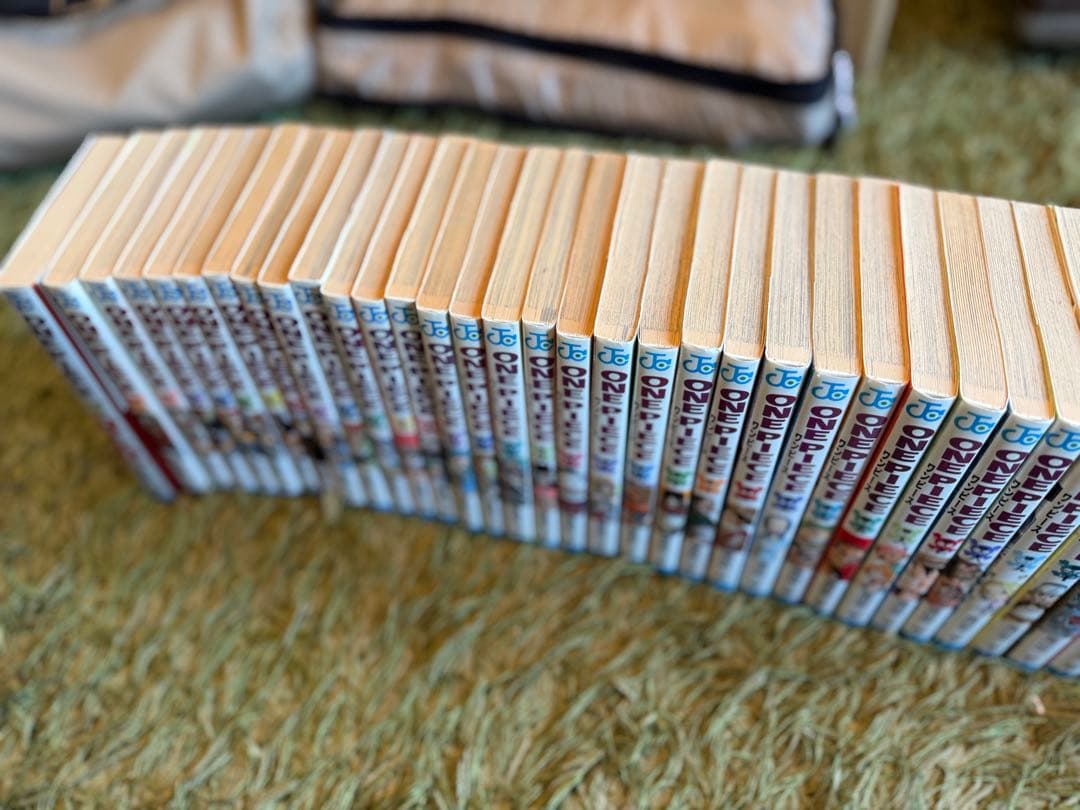 美品ONE PIECE 1巻〜61巻+103巻+RED GC