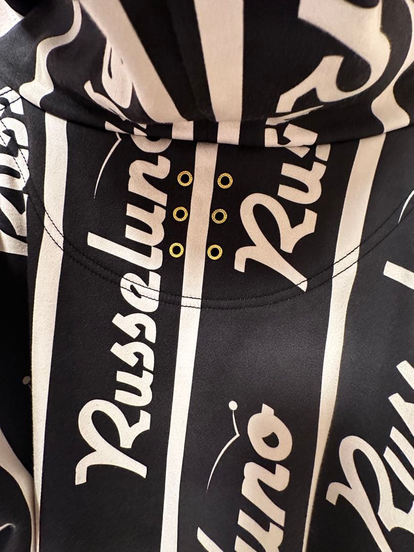 ラッセルノ　ゴルフウェア　フード付きパーカーとスカート　サイズ0