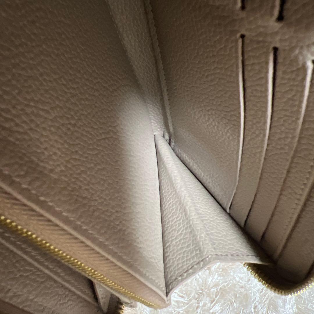 Louis Vuitton ベージュレザー長財布