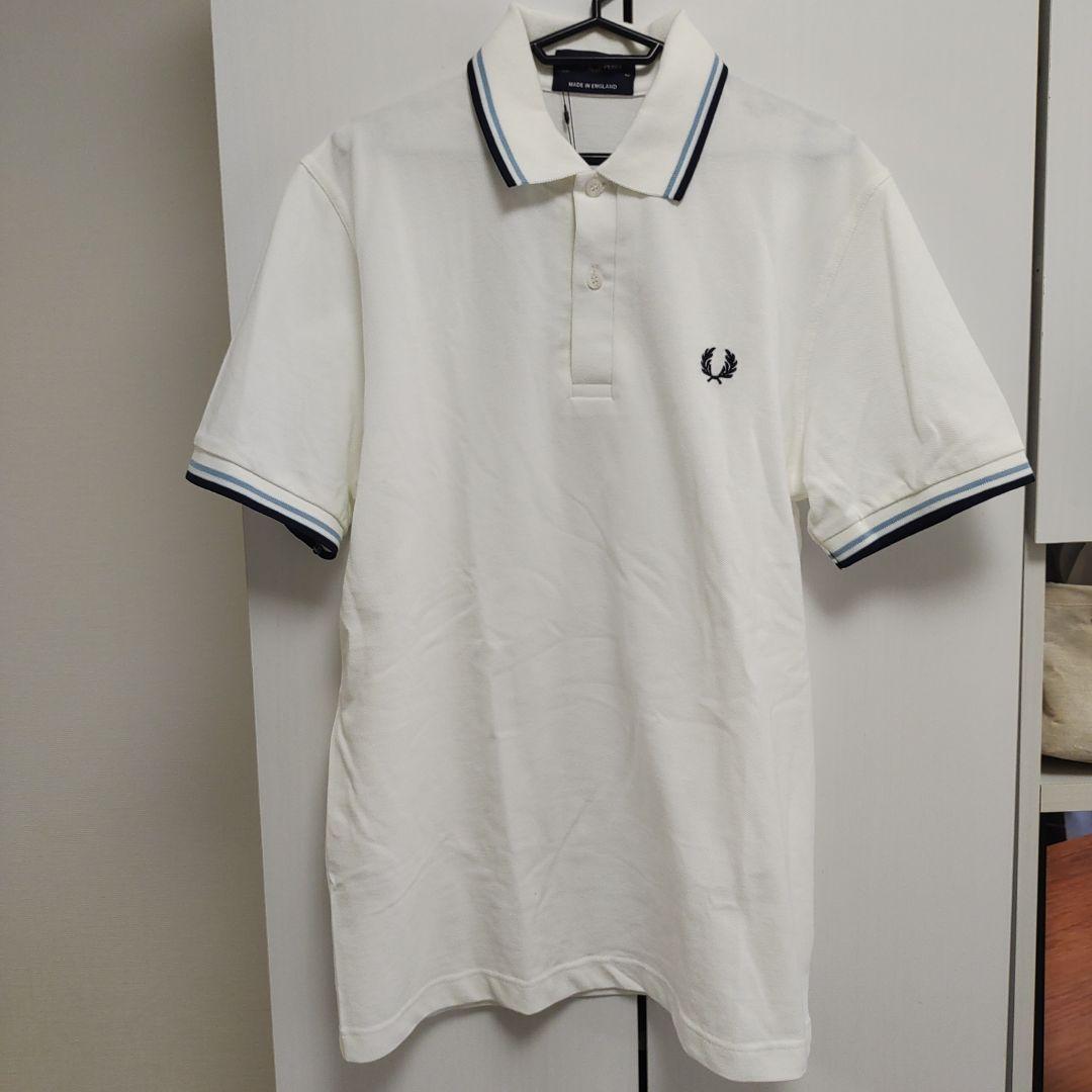 フレッドペリー ポロシャツ 襟袖ライン