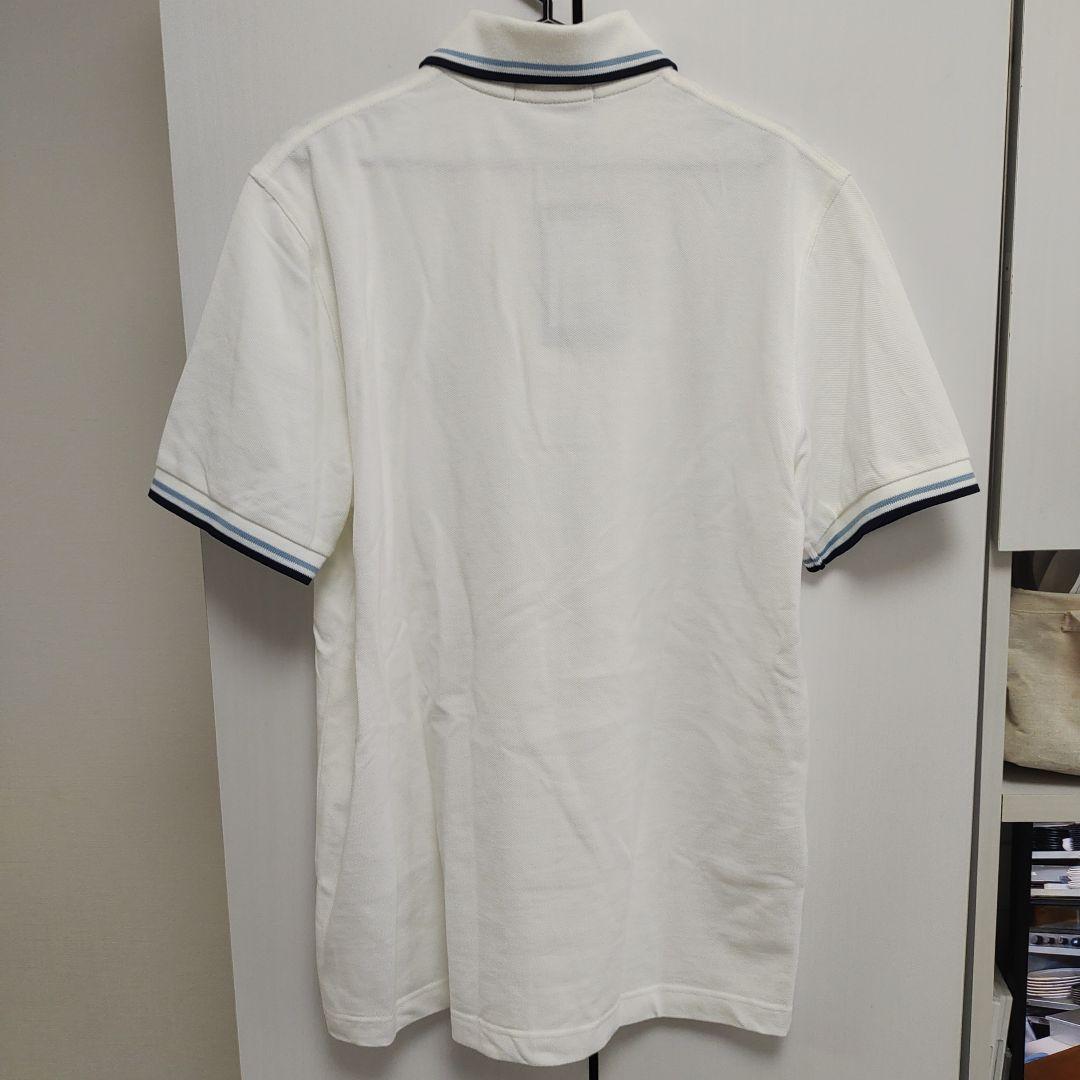 フレッドペリー ポロシャツ 襟袖ライン