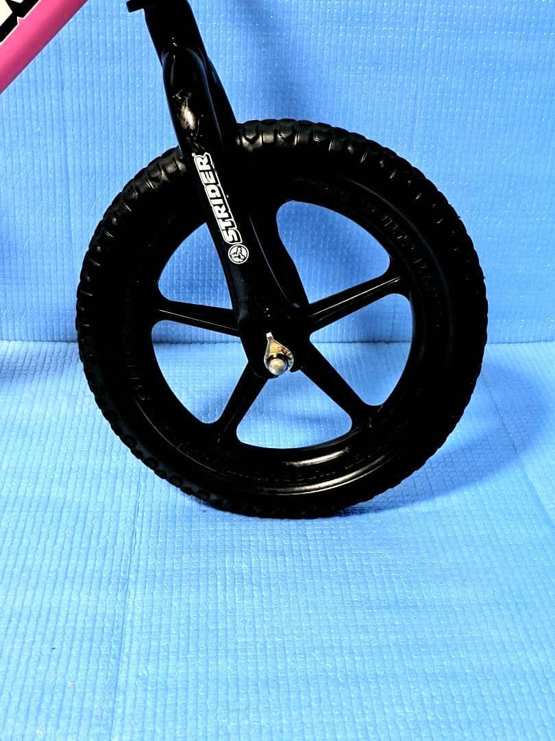 ⚡STRIDER ⚡大人気バランスバイク 12インチ ピンク