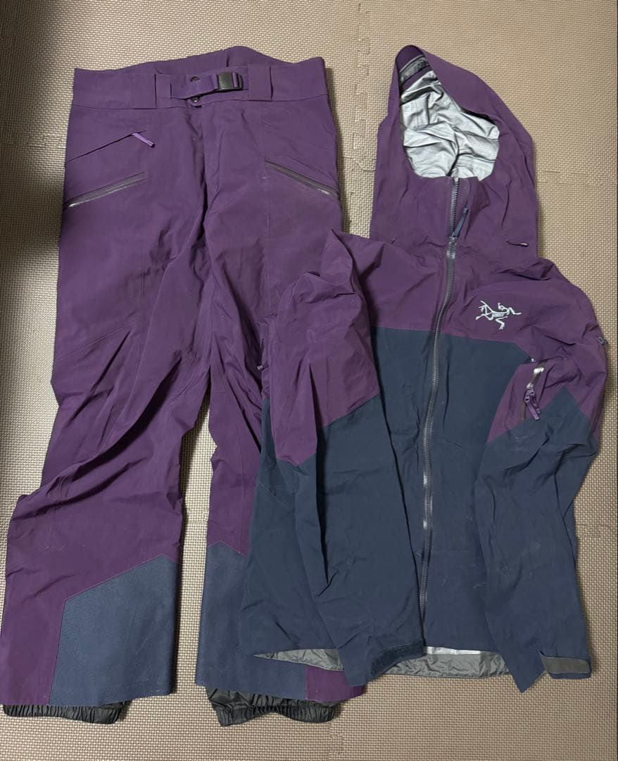 アークテリクス スキーウェア　上下セット