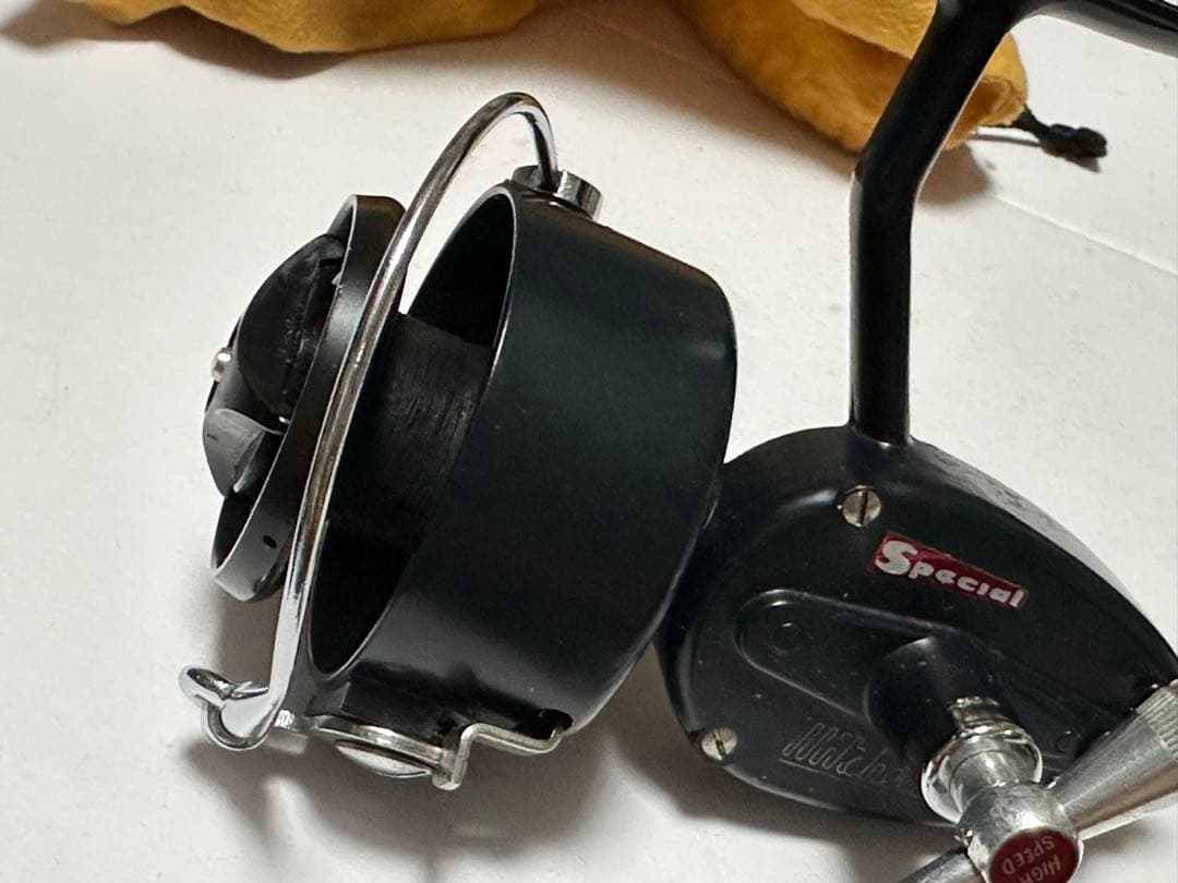 ミッチェル　Mitchell 410 スピニングリール　リール　フランス