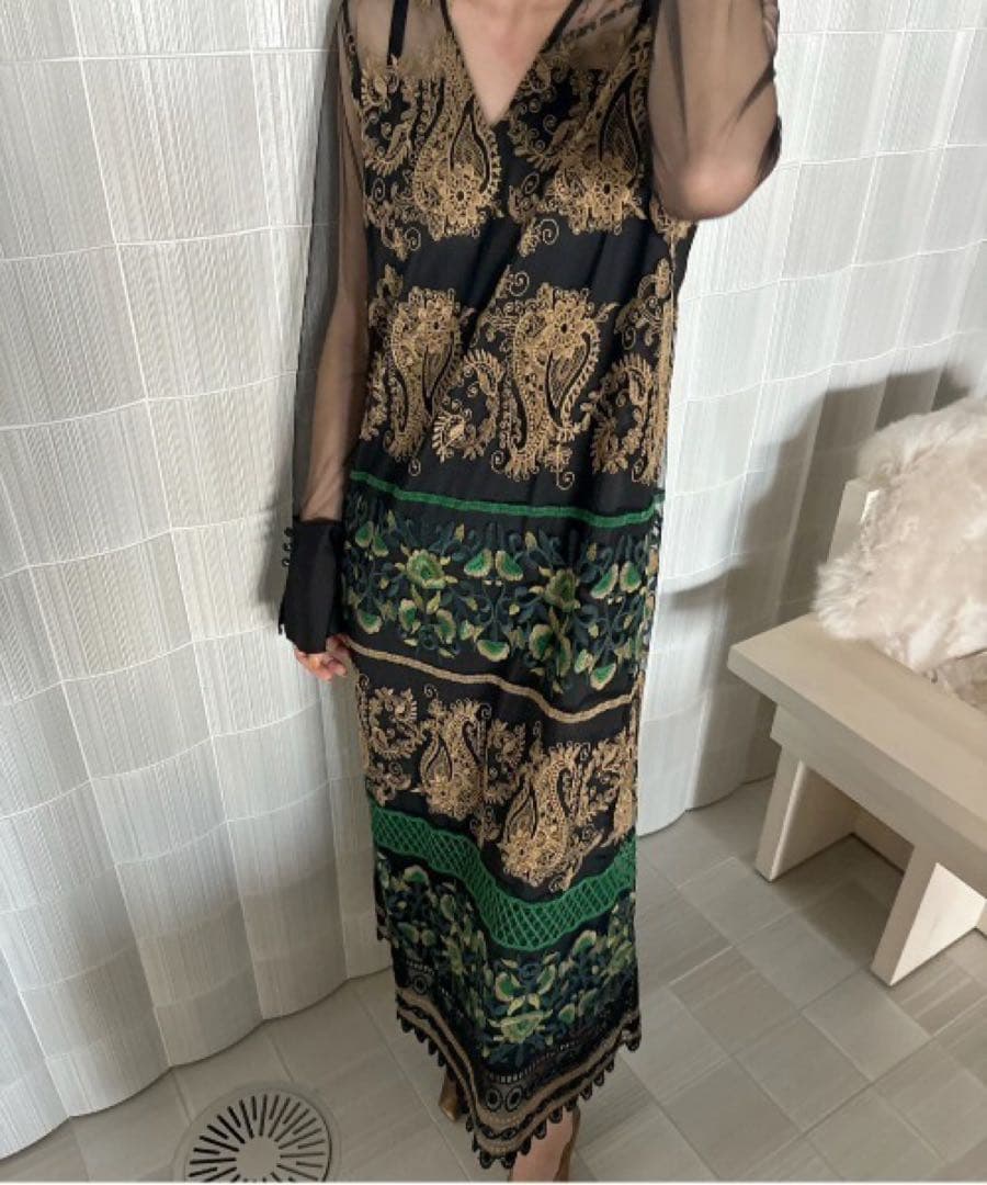 Ameri アメリ PAISLEY EMBROIDERY DRESS