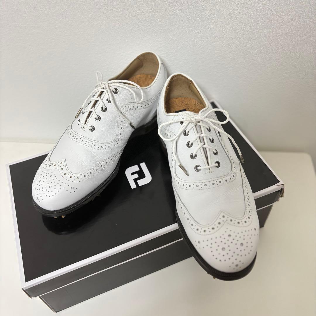 ①FJ ホワイト ゴルフシューズ ウイングtip
