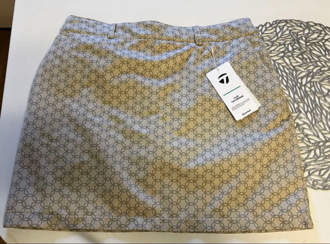 テーラーメイド　スカートL