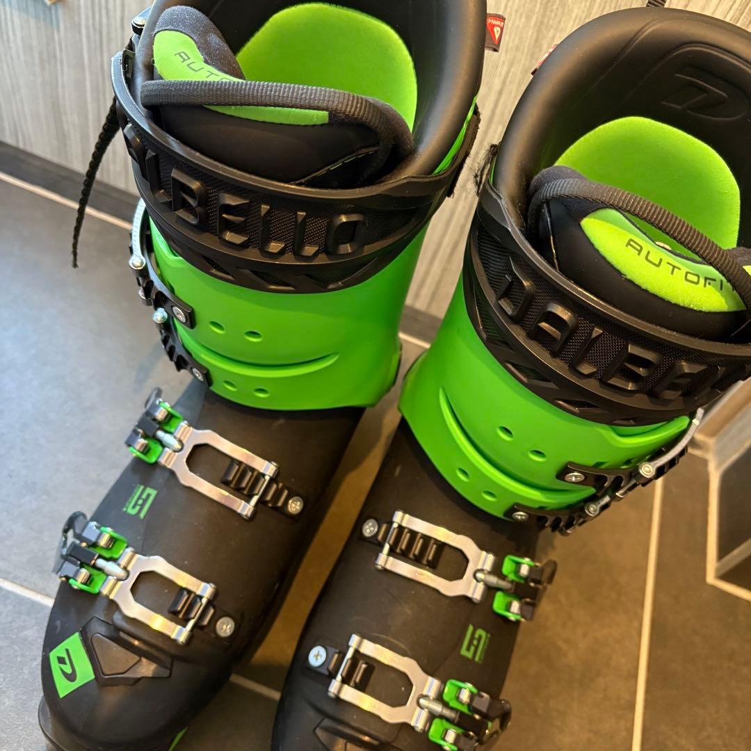 DALBELLO VELOCE ダルベロ　スキーブーツ