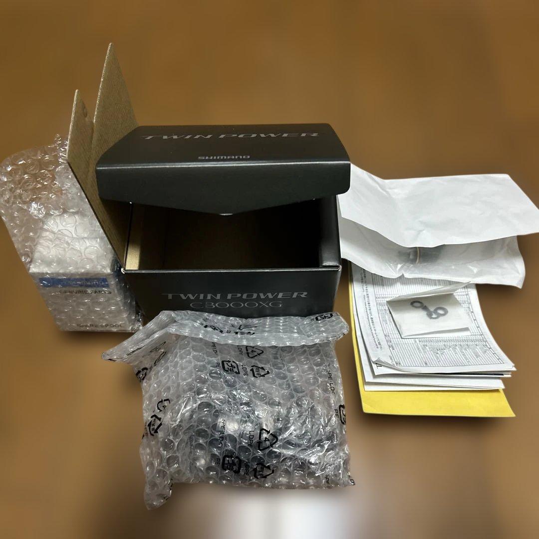 SHIMANO TWIN POWER C3000XG スピニングリール