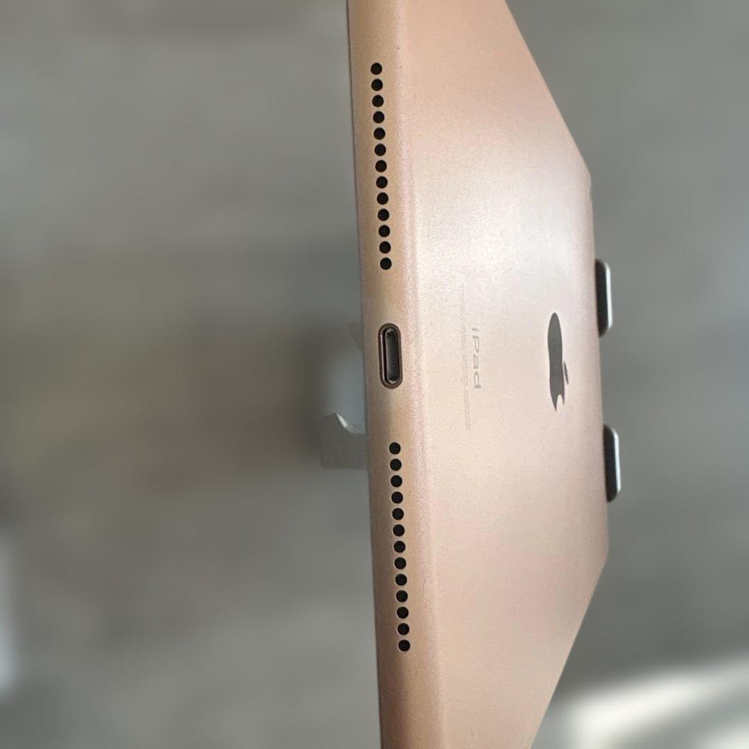 【美品】Apple iPad 第7世代 Wi-Fi 32GB