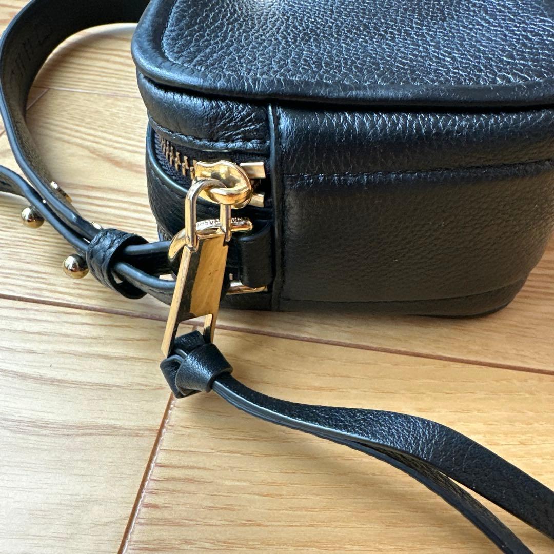 ビ*ス様 マークジェイコブス　ショルダーバッグ　ソフトショット21 ブラック　牛