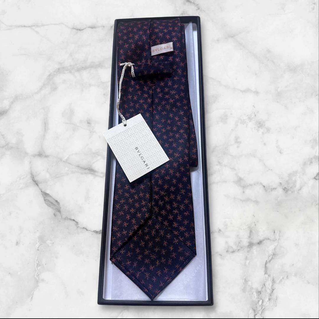 【タグ・箱付き】ブルガリ　ネクタイ　ネイビー　セッテピエゲ