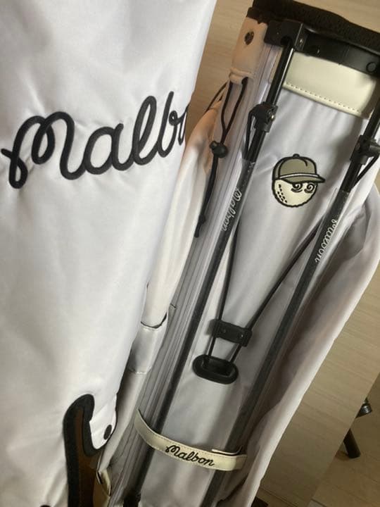 マルボンゴルフ　キャディーバック　ホワイト