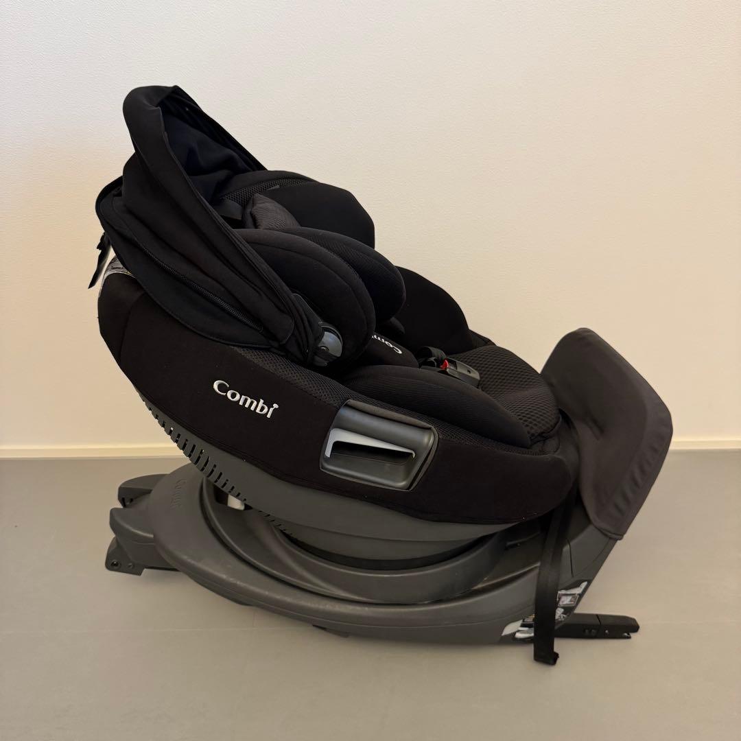 Combi 車用チャイルドシート ブラック